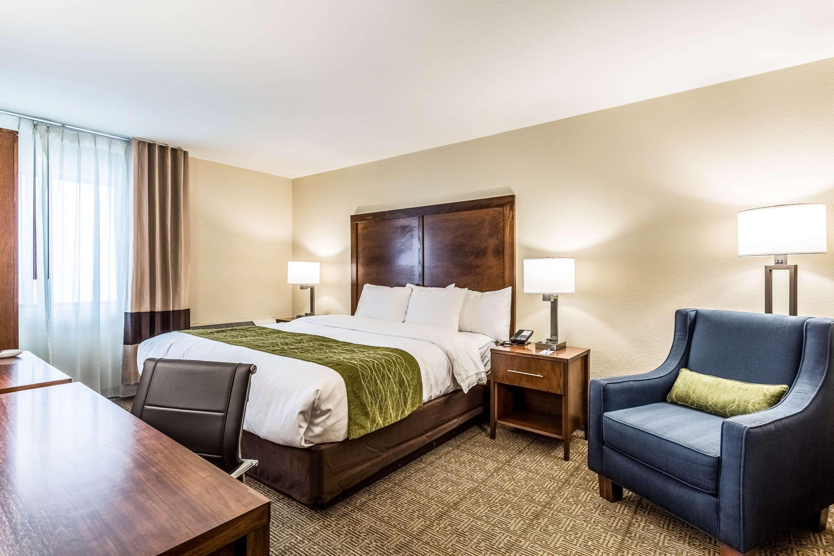 Comfort Inn & Suites Albuquerque Downtown Eksteriør billede