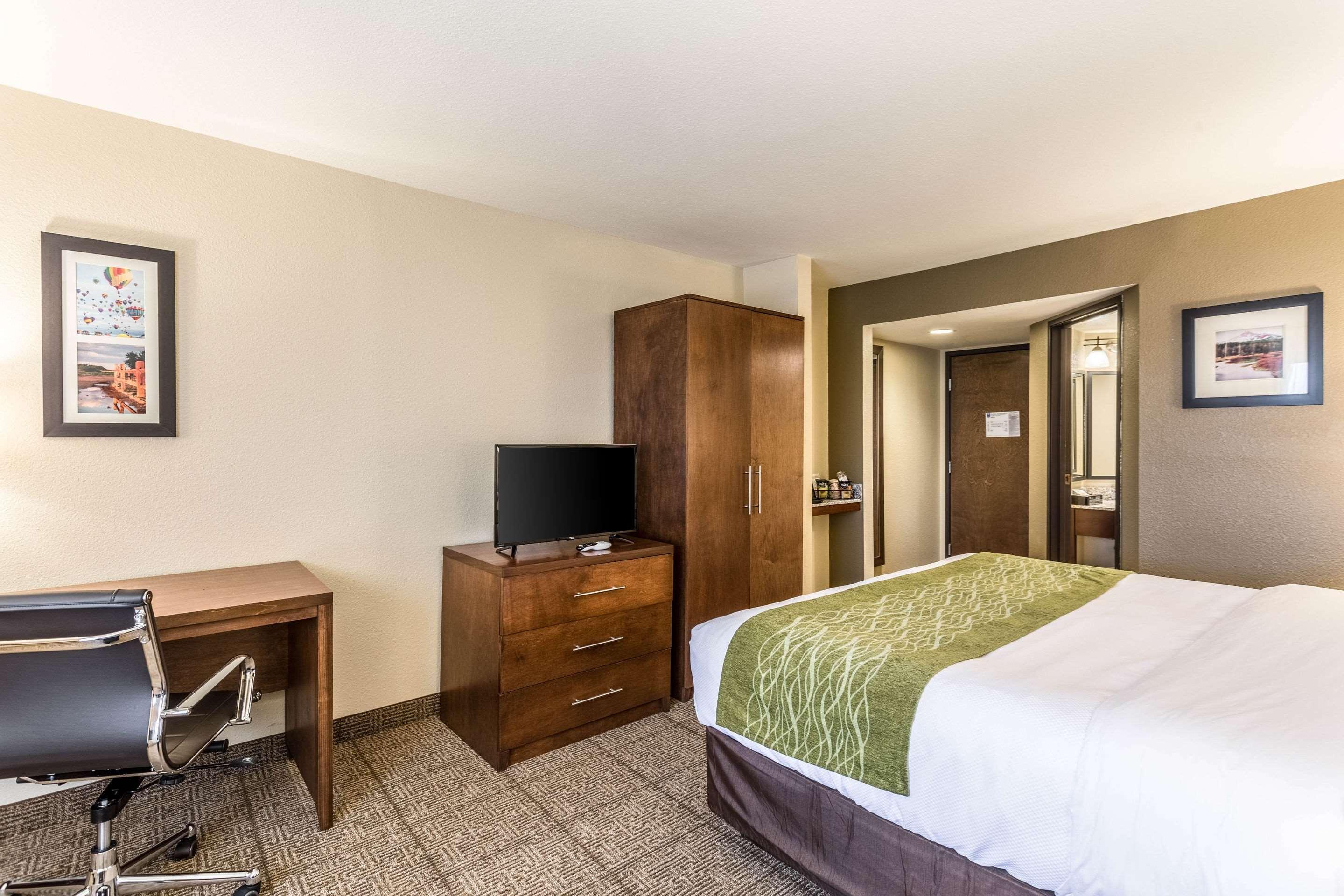 Comfort Inn & Suites Albuquerque Downtown Eksteriør billede