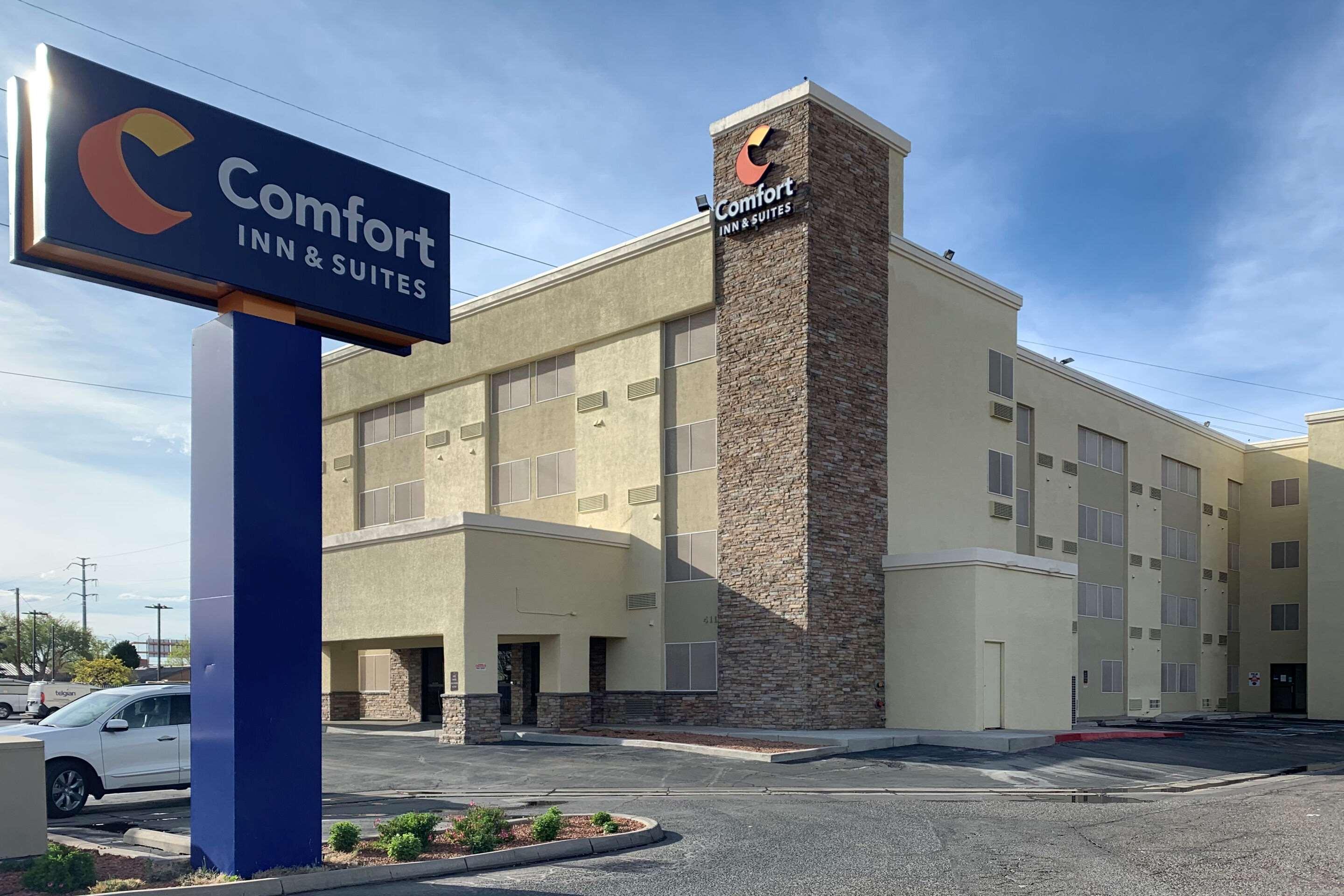 Comfort Inn & Suites Albuquerque Downtown Eksteriør billede